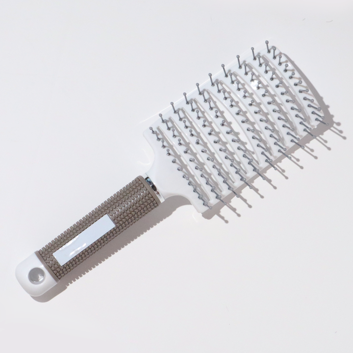Our Favorite Wavy Hair Brush