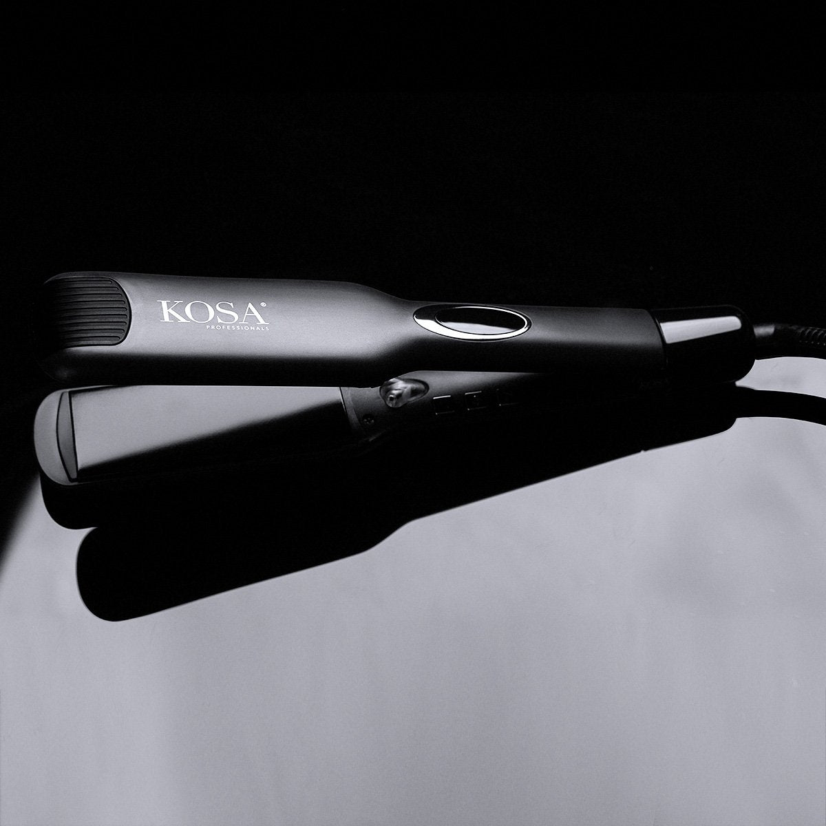 Large hair outlet straightener